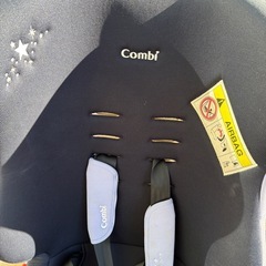 受付終了！！　COMBI     チャイルドシート　中古の画像