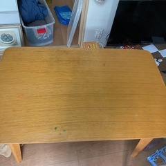 組み立て式ダイニングテーブルの画像