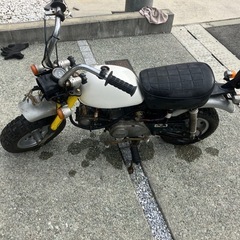 （お話中）HONDA モンキーz50j ジャンク　部品取り の画像