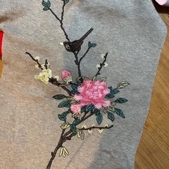 【新品】ｽﾄｰﾙ袖あり各種　赤✖︎黒とｸﾞﾚｰ✖︎ﾋﾟﾝｸの画像