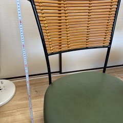 ダイニングチェアの画像