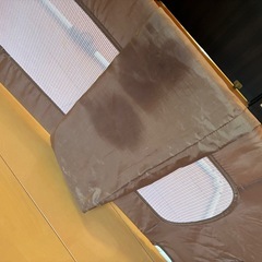 ベッドガード　茶色　穴空き箇所有の画像