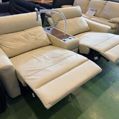 【愛品館八千代店】ニトリ　2人掛電動本革リクライニングワイドソファ　(UM01 2モーター)の画像