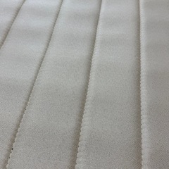 足付マットレスの画像