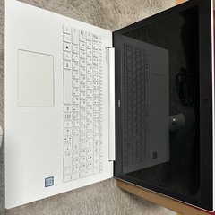 ノートパソコンの画像