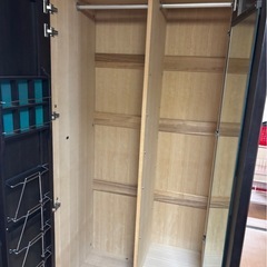 ★無料★★¥0★桐タンス・箪笥・洋服タンス・高さ200cm×奥行き60cm×175cmの画像