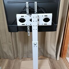 テレビ 32V型 2023年モデル スタンド付きの画像