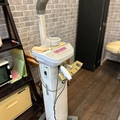 Esty    etroit エステ機器の画像