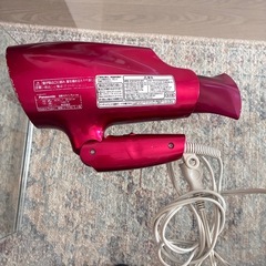 パナソニックのヘアードライヤー「ナノケア」EH-CNA98（EH-NA98）の画像