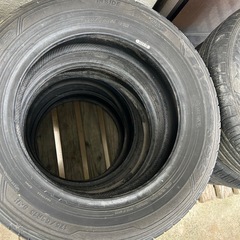 廃棄タイヤの画像