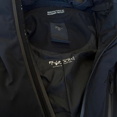 お買い得　デサント　水沢ダウン　オルテライン　ストーム　ダウンジャケット　Mの画像