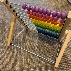 知育玩具　カラフルそろばん　おもちゃの画像