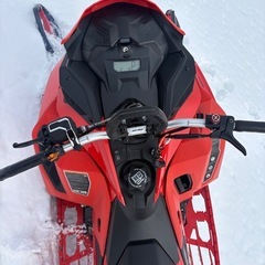 年内限定5万円値引き！スノーモービル ski-doo  G4の画像