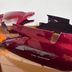 アドレスV125 ワインレッド外装　LEDテールの画像