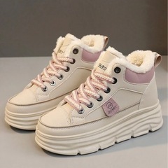 スニーカー　冬用　美品　23〜23.5cmの画像