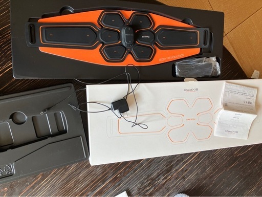 SIXPAD (シックスパッド)
