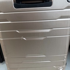 キャリーケース大の画像