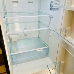 2022年モデルの冷蔵庫の画像