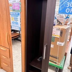 ニトリ　スライド扉ワードローブ 鏡割れありの画像