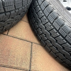 【値下げ‼️】これで今シーズンは安心👍！！スタッドレスタイヤセット！！１２インチ　ライトトラック用！の画像