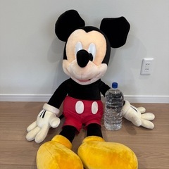 ミッキー特大ぬいぐるみの画像