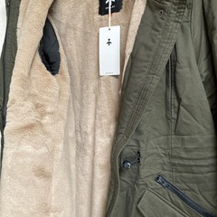 新品　メンズ　ロングコート　ボア付き　Lサイズの画像