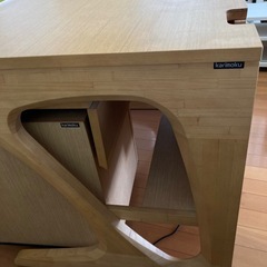 カリモク　学習机の画像