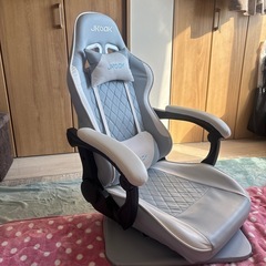 ⭐️ゲーミングチェア、回転式座椅子の画像