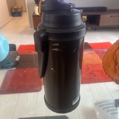 水筒の画像