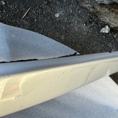 トヨタ カローラスポーツ リアトランクスポイラー　中古 シルバーメタリックの画像