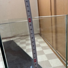 オールガラス水槽　　高さ30センチ　奥行き20センチ　横幅90センチの画像