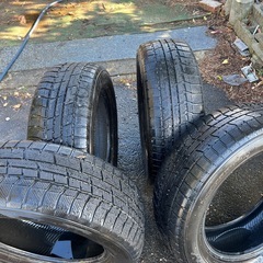 スタッドレスタイヤ　タイヤ４本のみ　（検索　♯ヴォクシー　♯ノア　♯70ヴォクシー　♯ヴォクシー70  ♯VOXYの画像