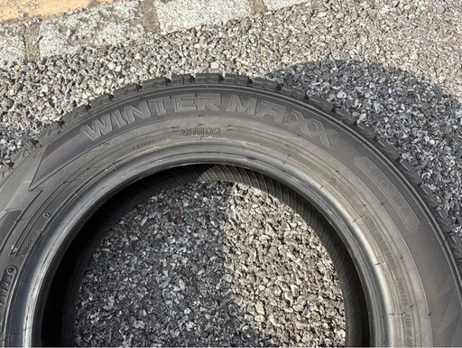 【美品】175/65R14 スタッドレスタイヤ4本セット
