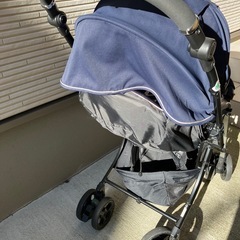 コンビ　ベビーカーの画像