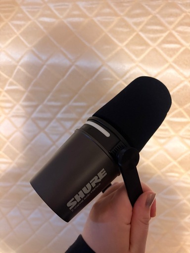 SHURE MV7i