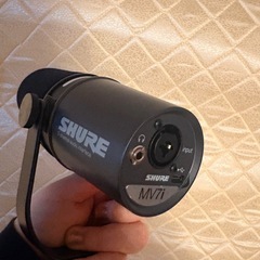 SHURE MV7iの画像