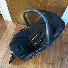 ベビーキャリーの画像