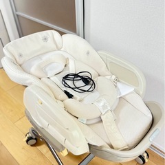 【コンビ】電動ハイローチェアの画像