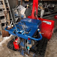 10馬力除雪機の画像