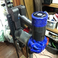 dyson SV07  コードレスクリーナーの画像