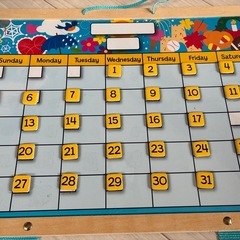 Melissa & Doug 月間マグネット式カレンダーの画像