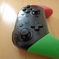 動作確認済み ニンテンドースイッチ プロコントローラー スプラトゥーンVer.の画像