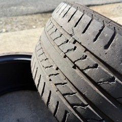 中古タイヤ 235\35-19 MAXTREK 2本セット
の画像