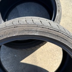 中古タイヤ 235\35-19 MAXTREK 2本セット
の画像