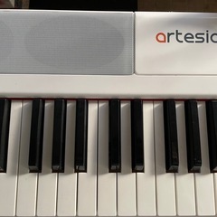 Artesia 88鍵盤 PERFORMER 電子ピアノ カバー付きの画像