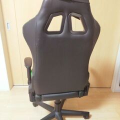 ゲーミングチェア差し上げます（中古・高さ調整可）の画像