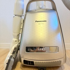 パナソニックの掃除機！純正紙パック8枚もお付けします！の画像