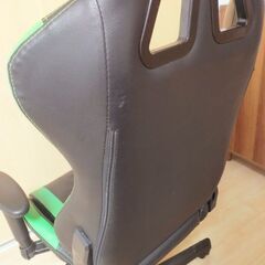 ゲーミングチェア差し上げます（中古・高さ調整可）の画像