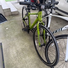 Cannondale  クロスバイク  700x28 130PSI
の画像