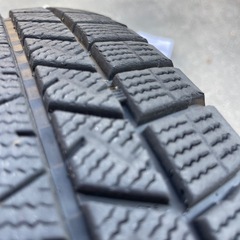  タイヤ：DUNLOP WINTER MAXX WM01 215/65R16 98Q の画像